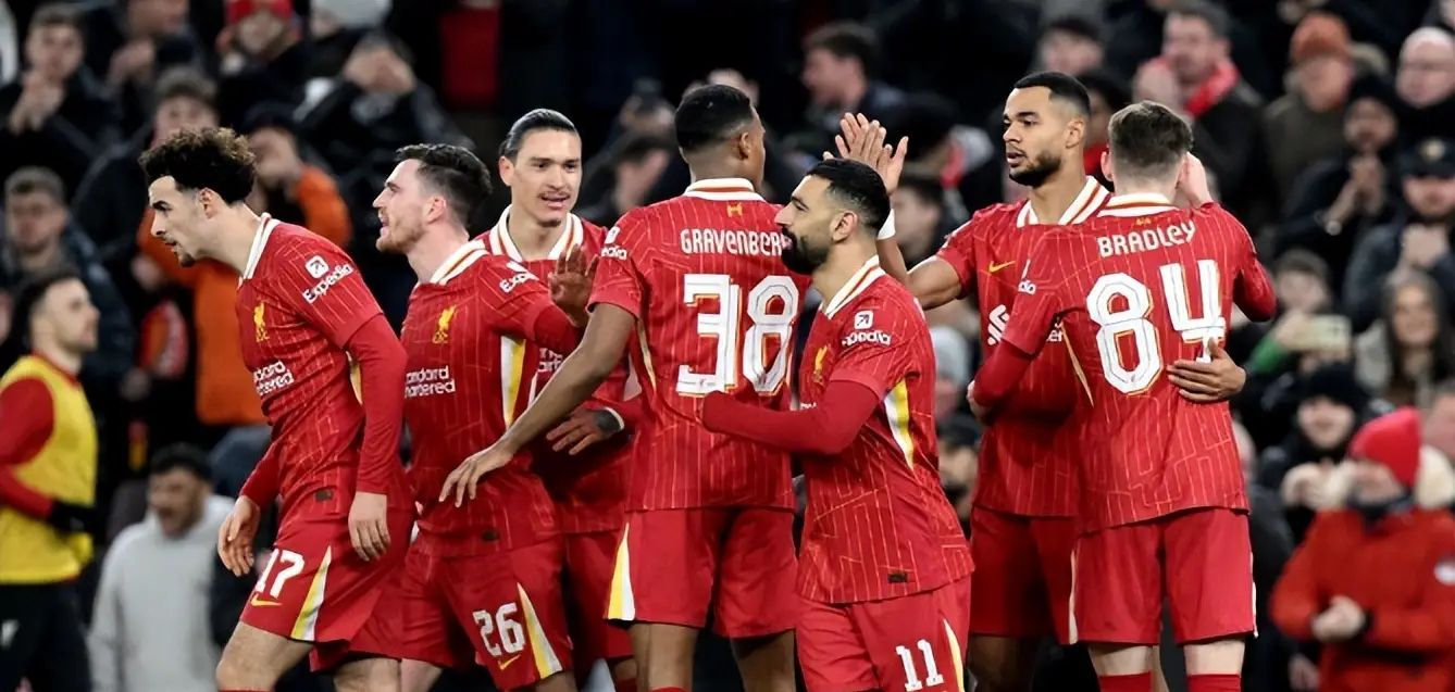 利物浦豪取连胜，稳坐小组榜首宝座