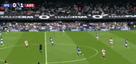 巴里客场大败，遭遇保级危机的简单介绍